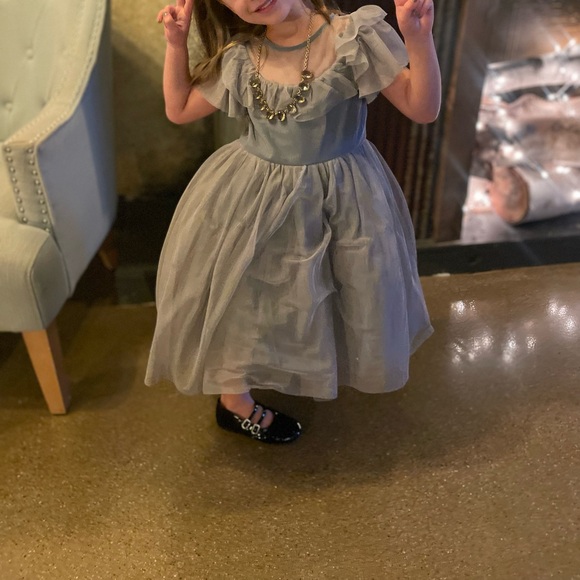 Mini Boden grey formal dress - Picture 3 of 3